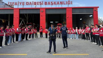 Büyükşehir'den Genç Kızılay Ekibine Afet Eğitimi
