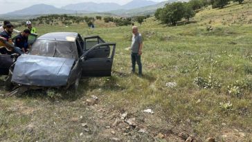 Düz Yolda Takla Atan Otomobilin Sürücüsü Yaralandı
