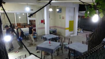 Hasımlarını Kahvehanede Pompalı Tüfekle Vurdular