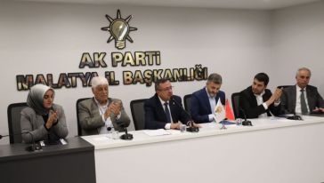"Malatyalılar Tarih Boyunca Bayrağına ve Ezanına Sahip Çıkmıştır"