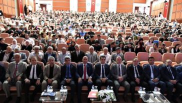 Uluslararası İmam Hatip Öğrencileri Sempozyumu Başladı