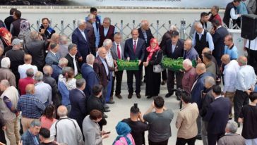 Yeşilyurt'ta Çiftçilere 250 Bin Sebze Fidesi Dağıtıldı