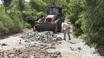 Yukarı Çörenge Yollarına Kilitli Taş Döşeniyor