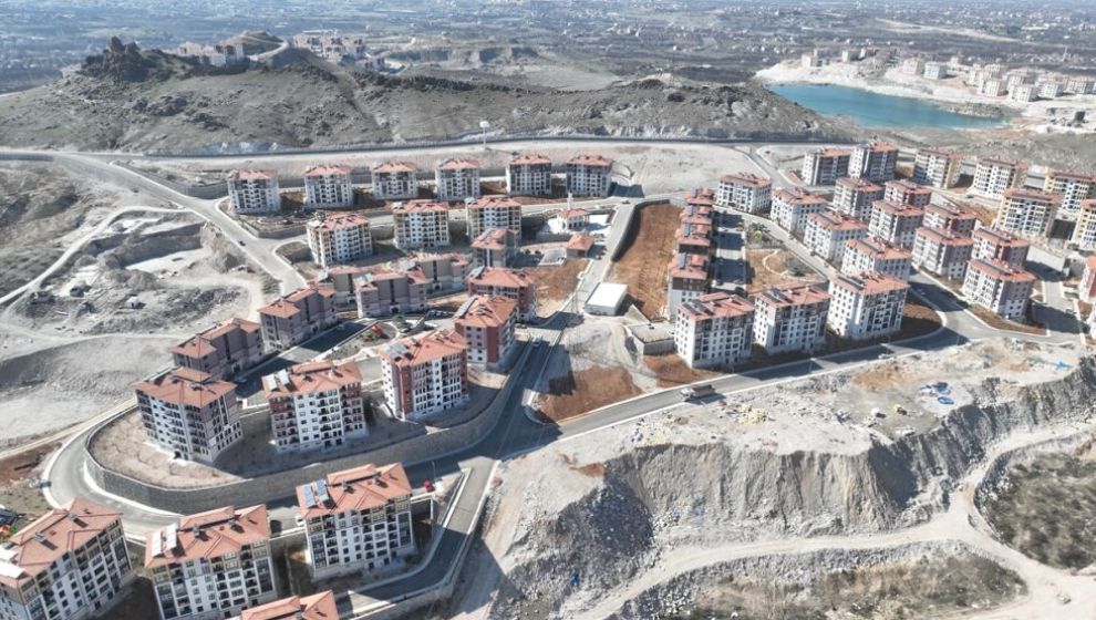 '80 Bin Hak Sahibi Var, 98 Bin Konut İhalesi Yapıldı'
