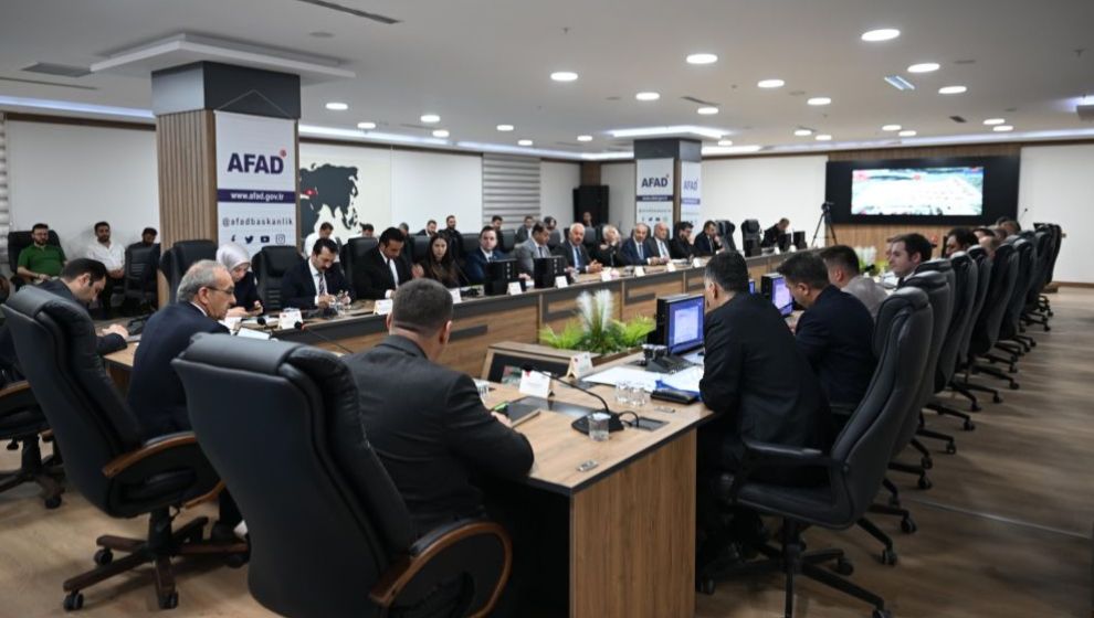 Kırsal Konutlar Betonarmeden Sonra Hafif Çelik Köy Konutları Toplantısı