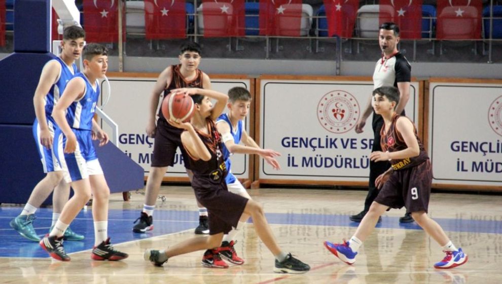 Küçükler Basketbol Grup Müsabakaları Malatya'da Yapılıyor