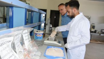 Depremde Yıkılan Binaların Enkazından Yapay Mermer