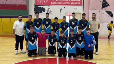 Elazığ'daki Hentbol Grubunda Birinciliği Elde Ettiler