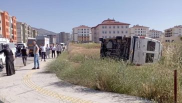 Trafik Kazalarında 1 Ölü, 4 Yaralı