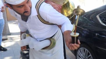 Vatandaş, 'Biyam Suyu' İle Serinliyor