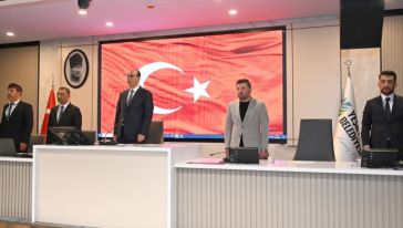 Yeşilyurt Belediye Meclisi Geçit Başkanlığında Toplandı