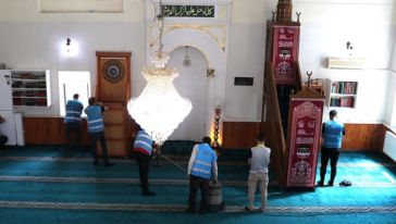 Yükümlülere Cami ve Mezarlık Temizliği