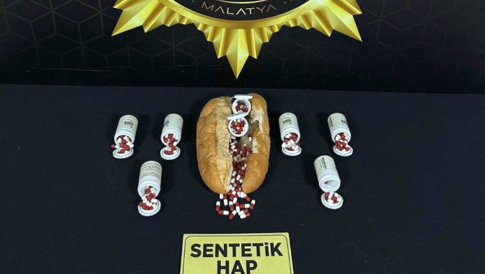 Uyuşturucu Bu Kez 'Ekmek Arasında' Ele Geçti