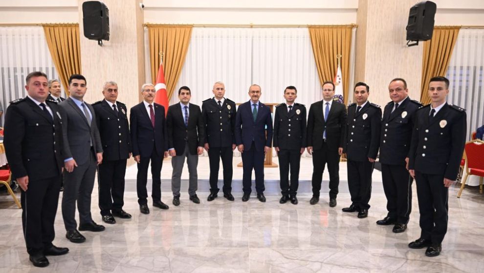 Emniyet'te Terfi Edenler İçin Polis Evi'nde Tören Düzenlendi