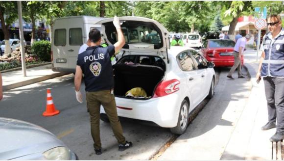 Asayiş Denetimlerinde Aranan 99 Şüpheli Yakalandı