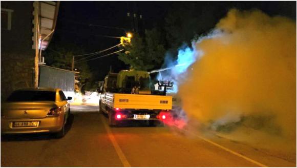 Darende'de Haşereye Karşı İlaçlama Çalışması