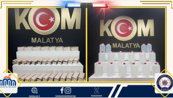 Kaçak Alkol ve Makaron Ele Geçirildi