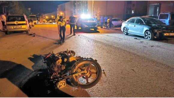 Otomobille Çarpışan Motosikletin Sürücüsü Öldü