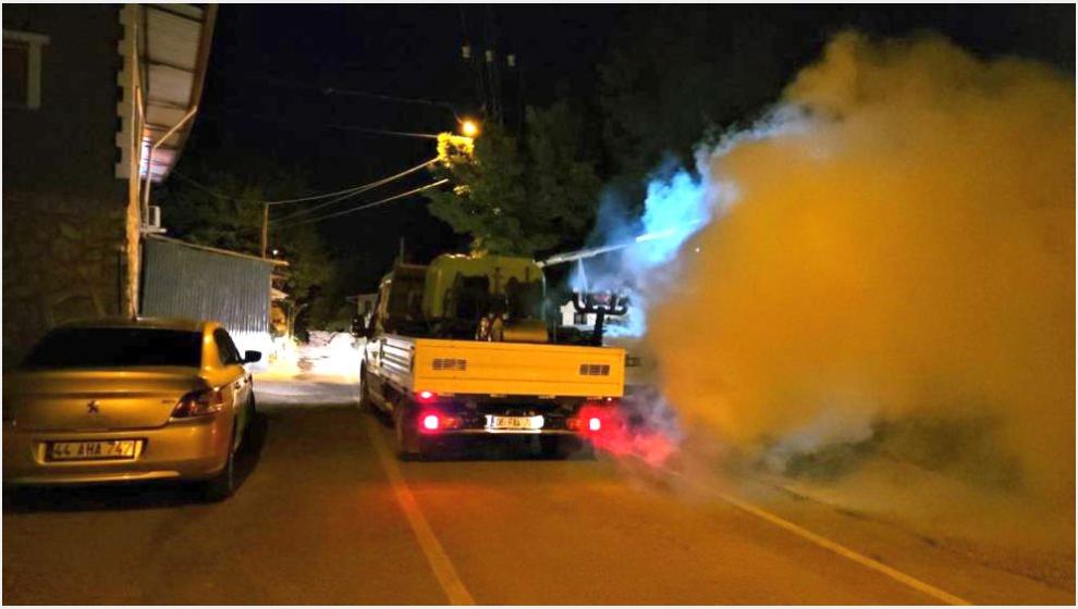 Darende'de Haşereye Karşı İlaçlama Çalışması