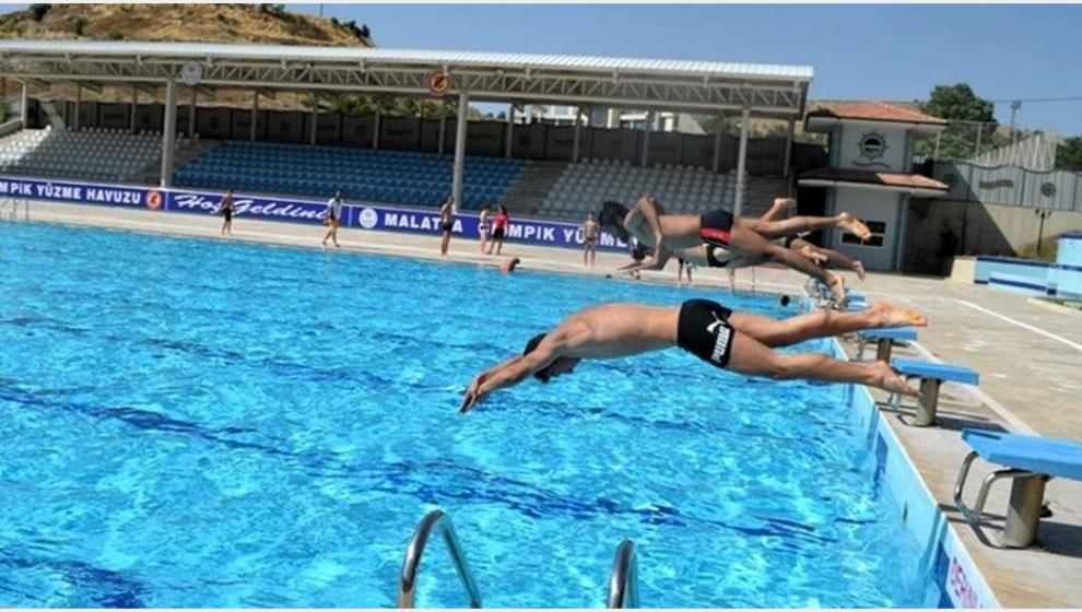 Olimpik Açık Yüzme Havuzu Vatandaş Kullanımına Açıldı