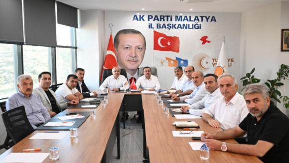 AKP'de Cumhurbaşkanının Gezisi İle İlgili İstişare Toplantısı
