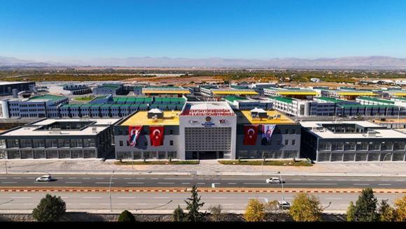 Bu da 'Kayısı Ticaret Merkezi ve Buğday Pazarı Peşkeşi'nin Hikayesi