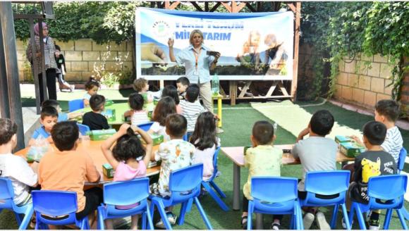 Çocuklara 'Yerli Tohum, Milli Tarım' Eğitimi