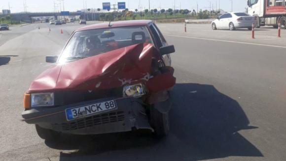 Elazığ Yolundaki Kazada 2 Kişi Yaralandı