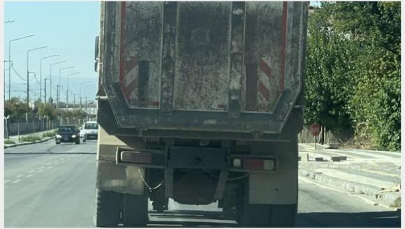 Kamyondan Haber Yok, Beton Mikseri Cezayı Yedi!