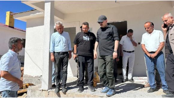 Kaymakam Kırsal Deprem Konutu İnşaatlarını Gezdi