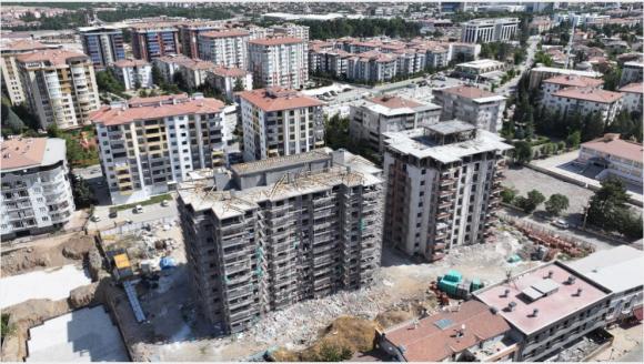 "Kentsel Dönüşüm Yatırımlarına Ayrı Bir Önem Veriyoruz"