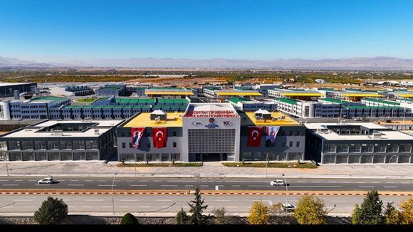 'Mezarlık Karşısı Dükkana Deniz Kenarı Arsa' Kıyağına Suç Duyurusu