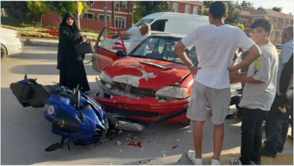 Trafik Kazalarında 1'i Ağır 4 Kişi Yaralandı