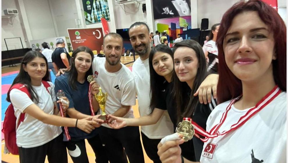 Gaziantep'teki Tekvando Şampiyonasında Malatya 3'üncü..