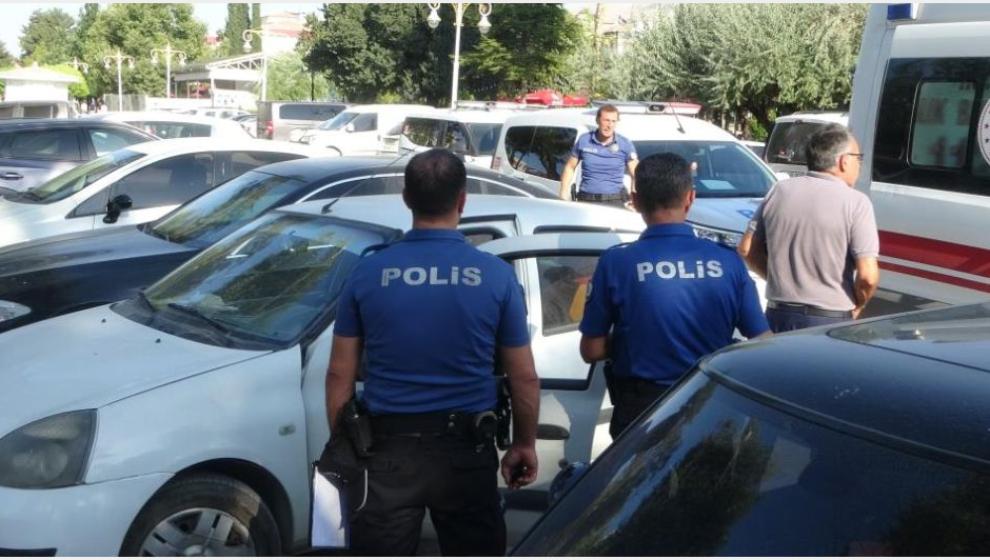 Hasta Vatandaş Sümerpark'ta Otomobilde Ölü Bulundu
