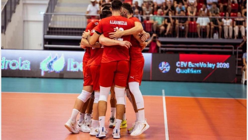Malatya'da Parkeye Çıkacak A Milli Voleybolcular Macaristan'da Galip
