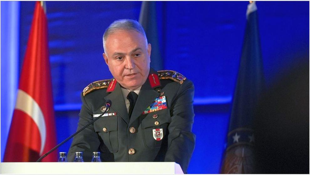 Metin Paşa Emekli Edildi, Bayraktaroğlu Genelkurmay Başkanı Oldu