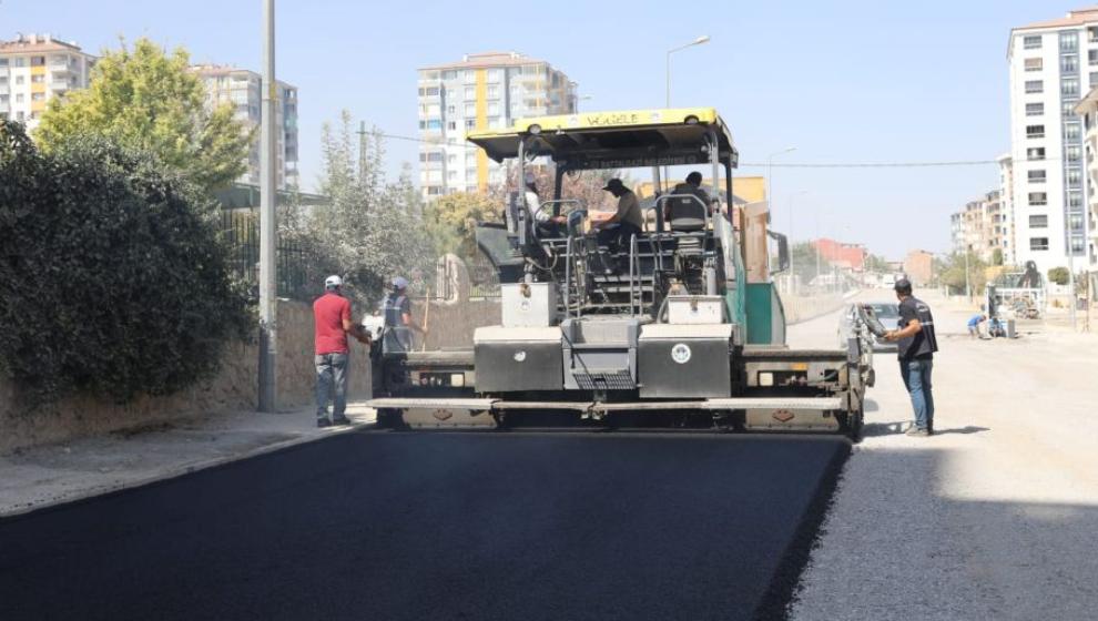 TOKİ'nin Konut İnşaatını Tamamladığı Bölgelerde Yol Yapımı