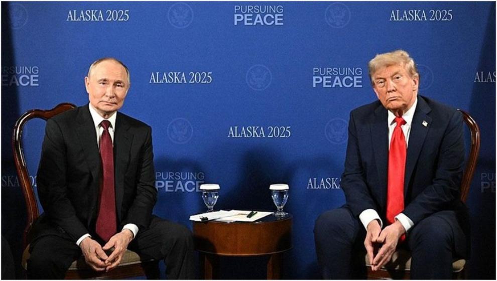 Trump İle Putin Alaska'da Bir Araya Geldi