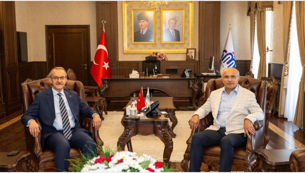 Yeni Makamda İlk Buluşma