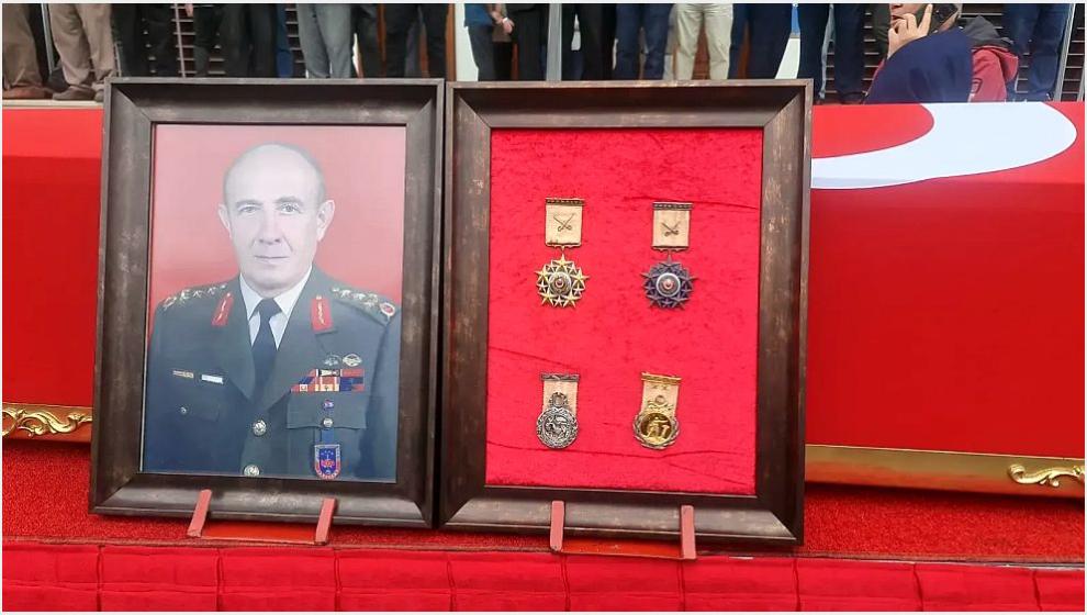 2'nci Ordu'nun Eski Komutanlarından Betir Memleketinde Toprağa Verildi