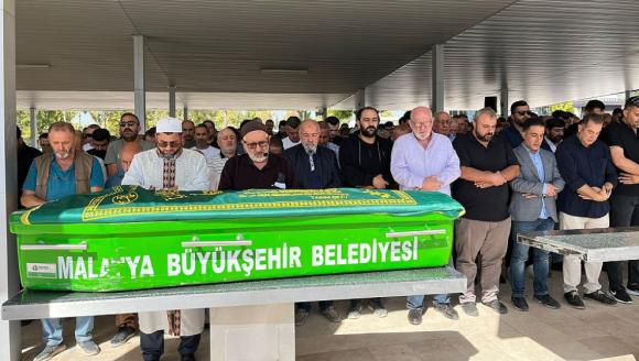 Düğünü İçin Gelen Yakınları Cenazesine Katıldı