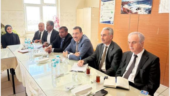 "Kim Yaptı? AK Parti Yaptı.."