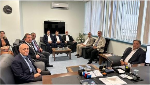 "Sahada Yürütülen Çalışmaları ve Projeleri Titizlikle Takip Ediyoruz"