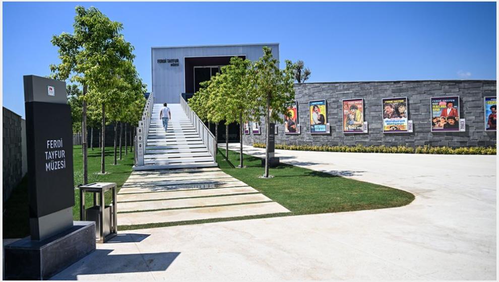 Adana'da Ferdi Tayfur Müzesi Açıldı