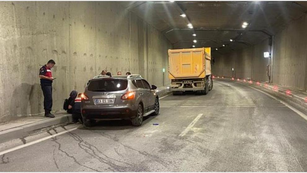 Erkenek Tünelindeki Trafik Kazasında 2 Yaralı