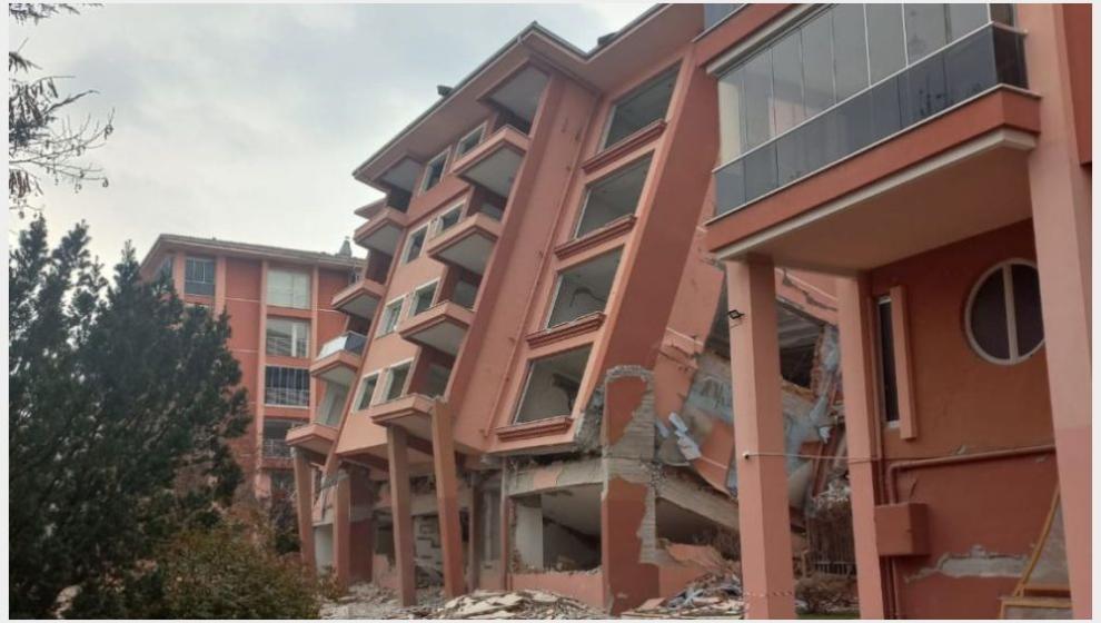 Kamu Binaları İhalesiz Yıktırıldı da, Ya Sivil Binalar?!.