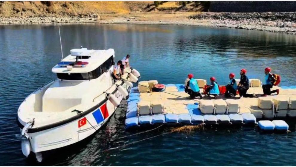 Karakaya Baraj Gölünde UMKE Bölge Tatbikatı Yapıldı