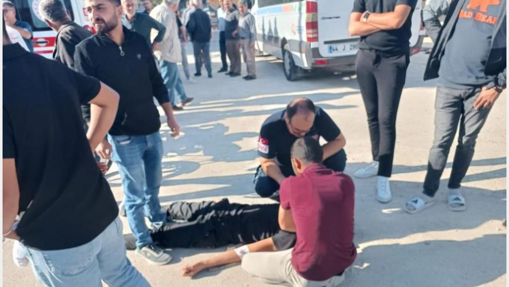 Motosikletten Düşen Sürücü Yaralandı