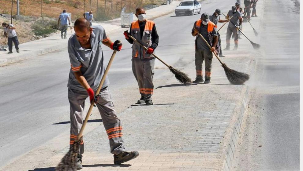 Yeşilyurt Belediyesi'nden İkizce'de Kapsamlı Temizlik